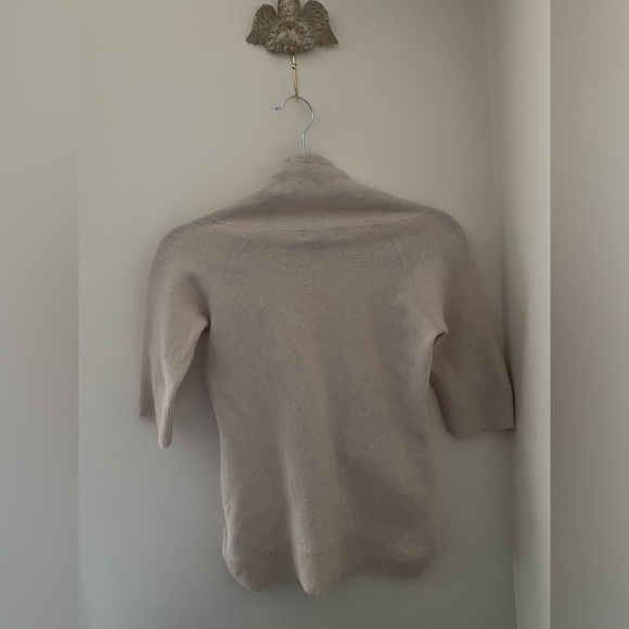 Lambswool Creme-Colored Turtleneck - Picture 3 of 4